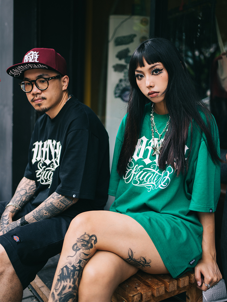 Street Style Tattoo Artist Dou - Street Fashion Theme incelemesi ve fiyatı