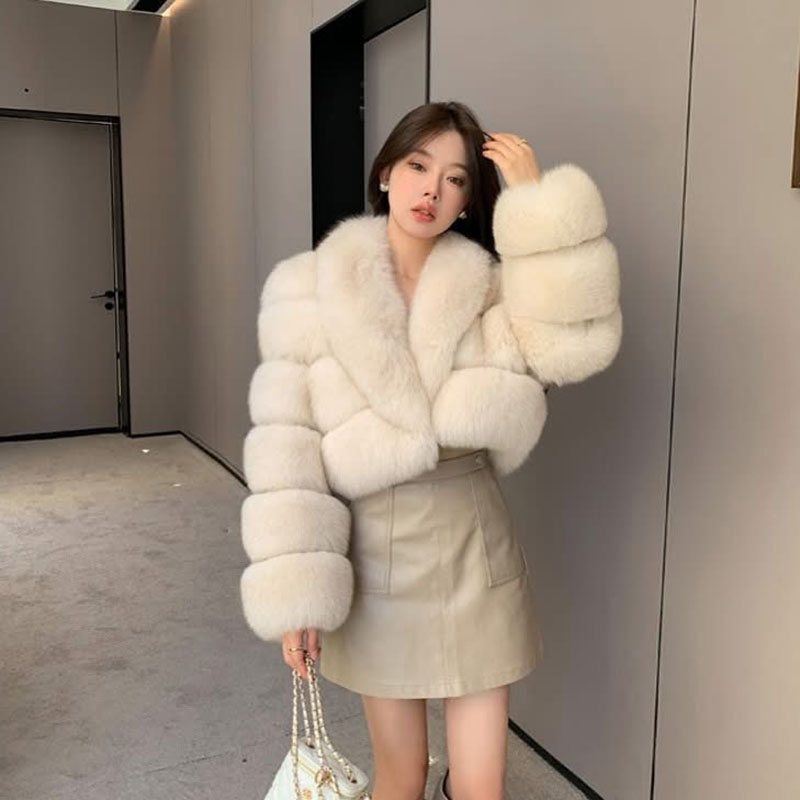 Iconic Street Fashion Week Lux - Street Fashion Week incelemesi ve fiyatı
