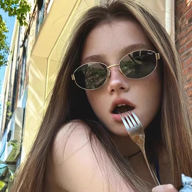 Korea New Oval Alloy Sunglasse - Street Fashion In Korea incelemesi ve fiyatı